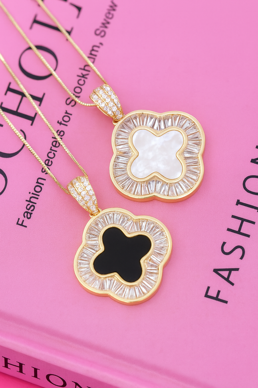Luxe Clover Radiance Pendant – Black & White Edition